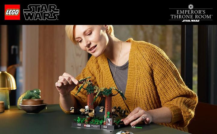 Actual product image LEGO Chase on Endor - Diorama (75353, LEGO Star Wars)