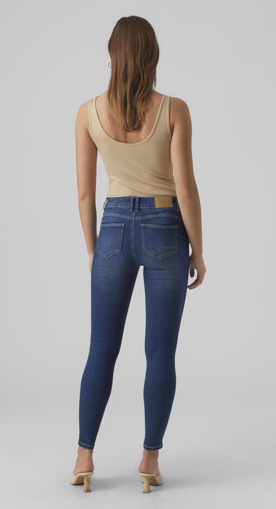 Actual product image Vero Moda VMSELA MR SLIM SHAPE DENIM JEANS VI3358 Slim Fit Jeans (30)