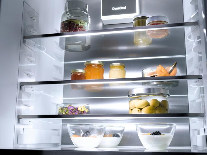 Actual product image Miele K 7778 C (276 l)