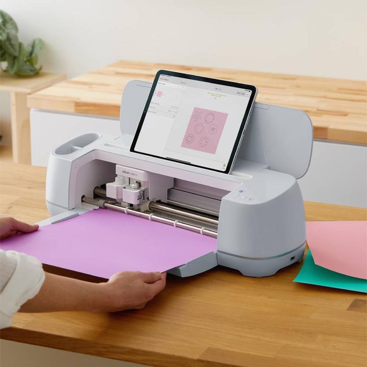 Immagine prodotto Cricut ™ Maker 3 + Materials Bundle Schneideplotter-Set
