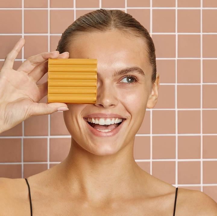 Produktbild Kitsch Kojisäure Gesichts und Körperbar mit Kurkuma