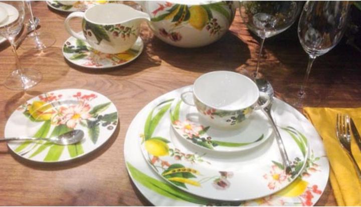 Actual product image Rosenthal Place plate 32 cm - Les Fruits du Jardin (1 x, 32 cm)