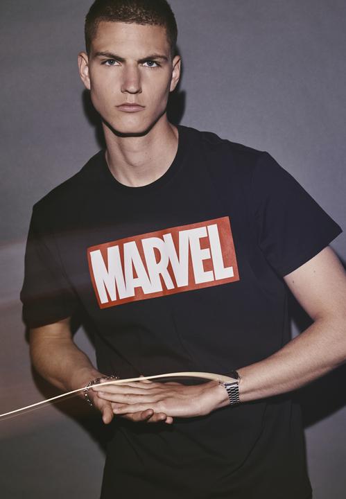 Actual product image Mister Tee Marvel Logo Tee (XL)