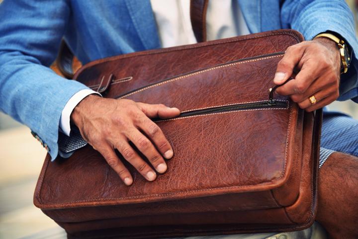 Actual product image Only-Bags.Store Genuine Leather Briefcase, Laptop Bag, Office Shoulder Bag, Messenger Bag, Christmas Gift (15.50")