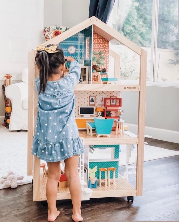 Actual product image KidKraft Stylish Mansion