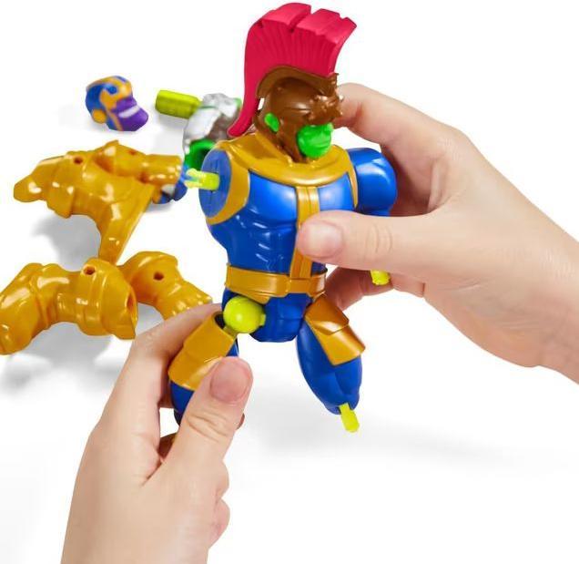 Produktbild Hasbro MixMashers Marvel Thanos individualisierbare Avengers Mix-And-Match Deluxe Action-Figur & Accessoire