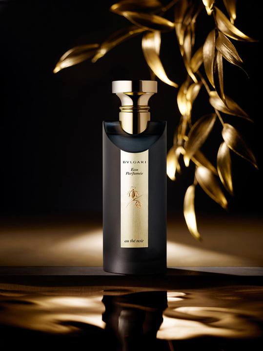 Produktbild Bulgari Au thé noir (Eau de cologne, 150 ml)
