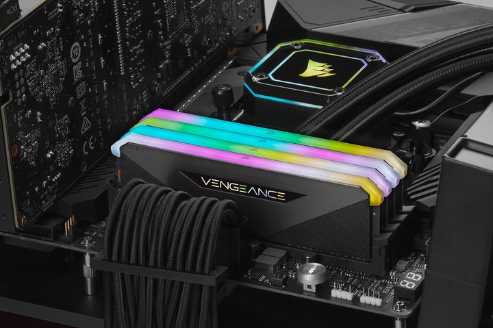 Actual product image Corsair Vengeance RGB RT (2 x 16GB, 3600 MHz, DDR4-RAM, DIMM)