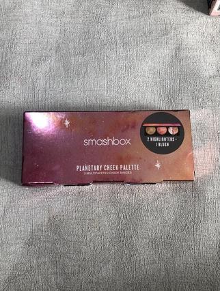 Produktbild Smashbox Planetary Cheek Palette 2 Highlighter 1 Blush