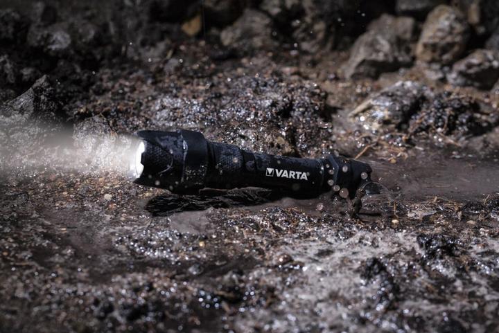 Produktbild Varta Indestructible F20 Pro (16.70 cm, 350 lm)