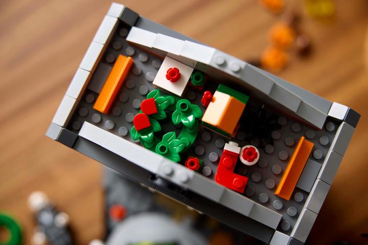 Immagine prodotto LEGO Nightmare Before Christmas (21351, LEGO Ideas, Set LEGO rari)