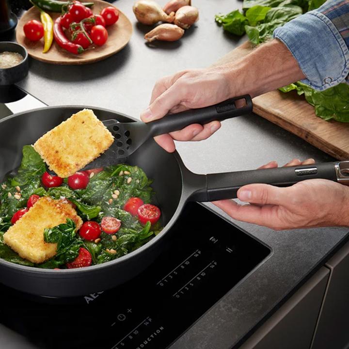 Actual product image Berndes Frying pan 20 cm induction - Edition 100 - small frying pan, induction for all hob types, ant (20 cm, Frying pan, Aluminium)