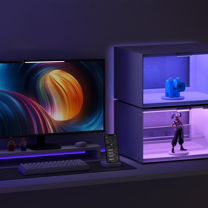 Actual product image Nanoleaf Expo LED showcase starter kit