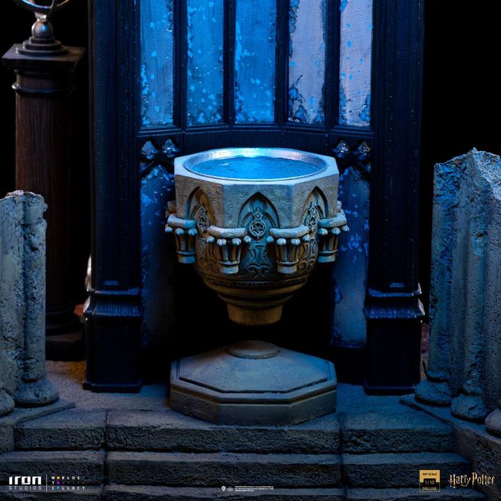 Actual product image Iron Studios Harry Potter Deluxe Art Scale Statue 1/10 Albus Dumbledore 30 cm