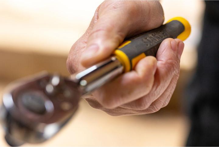 Actual product image Stanley 3/8 inch ratchet handle (3/8")