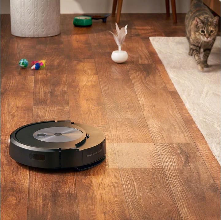 Image du produit iRobot Roomba Combo j7+ (Robot d'aspiration et de nettoyage)