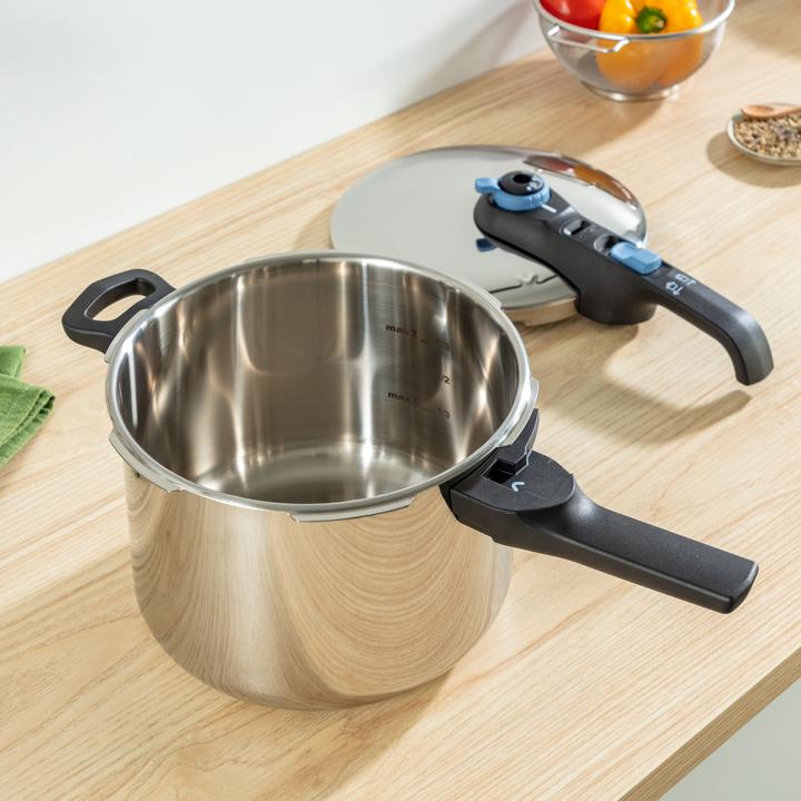 Produktbild Tefal Secure Trendy Schnellkochtopf (22 cm, Dampfkochtopf, Edelstahl)