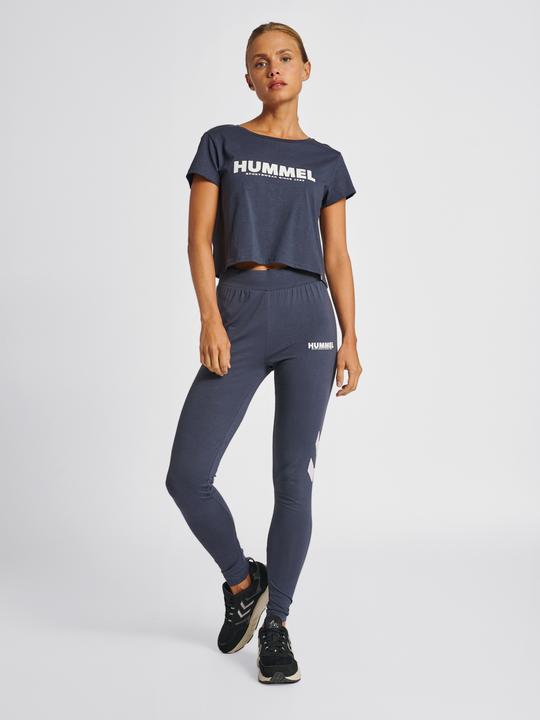 Actual product image hummel Legacy Woman Cropped T-Shirt (M)