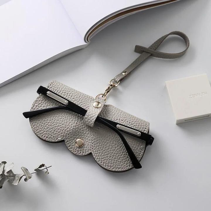Only-Bags.Store Geprägte Brillenhülle Niedliche hängende PU Leder Sonnenbrillen Lesebrillen Aufbewahrungstasche