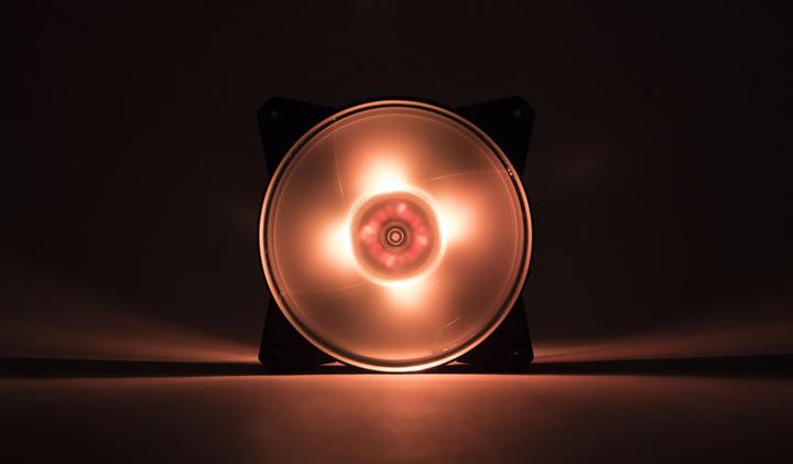 Actual product image Cooler Master MasterFan Pro 120 Air Flow RGB computer case fan (120 mm, 1 x)