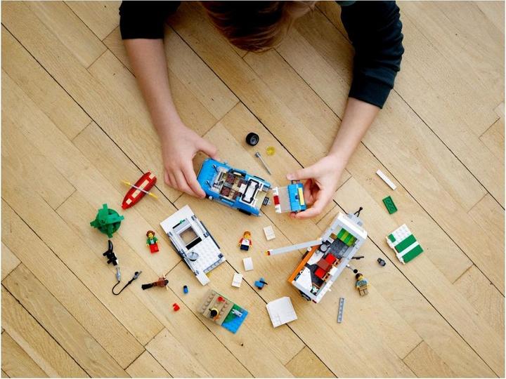 Actual product image LEGO Camping holiday (31108, LEGO Creator 3-in-1)