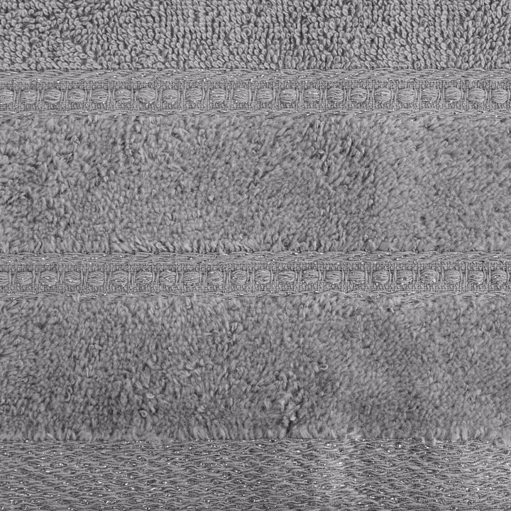 Actual product image Eurofirany Towel with velvet edge, interwoven with shiny thread, 500 g/m2, 70 x 140 cm (70 x 140 cm)