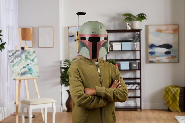 Immagine prodotto Hasbro Maschera elettronica di Boba Fett, costume di Star Wars per bambini, giocattoli di Star Wars per