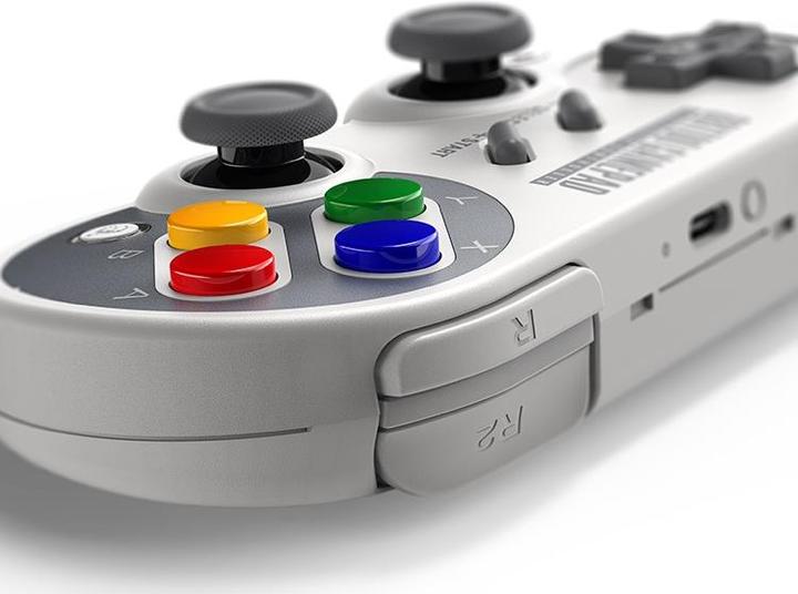 Actual product image 8bitdo SF30 Pro (Android, Linux, Mac, PC, Switch)