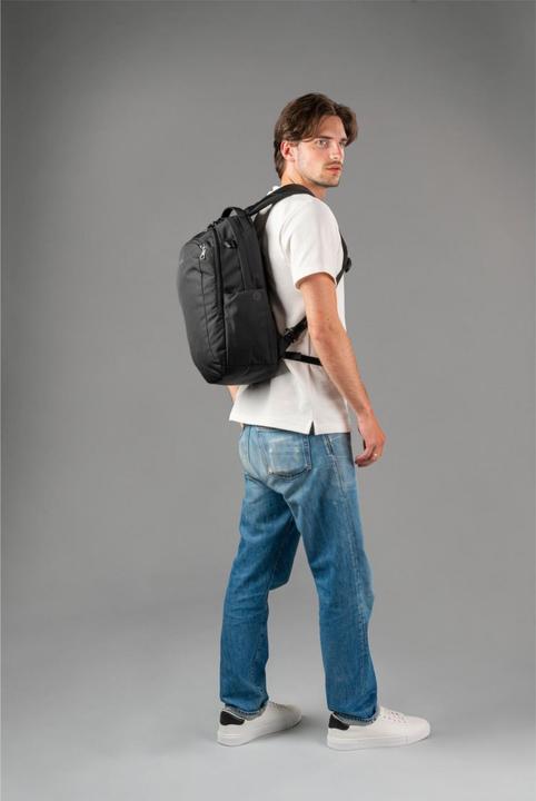 Actual product image Pacsafe V 26l Tour backpack black (26 l)