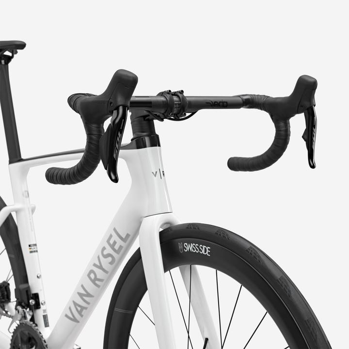 Actual product image Van rysel Road bike 12 speed Powermeter RCR Pro Shimano 105 DI2 white