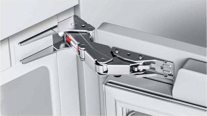 Actual product image Bosch Hausgeräte KIS87ADE0H (272 l)