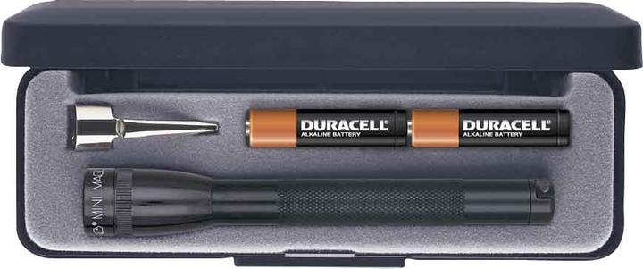 Actual product image Maglite Flashlight M3A012 range 31 m black with 2Micro batteries (127 cm, 100 lm)