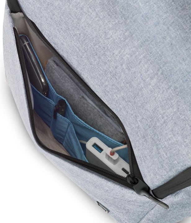 Actual product image Dicota Eco Motion (23 l)