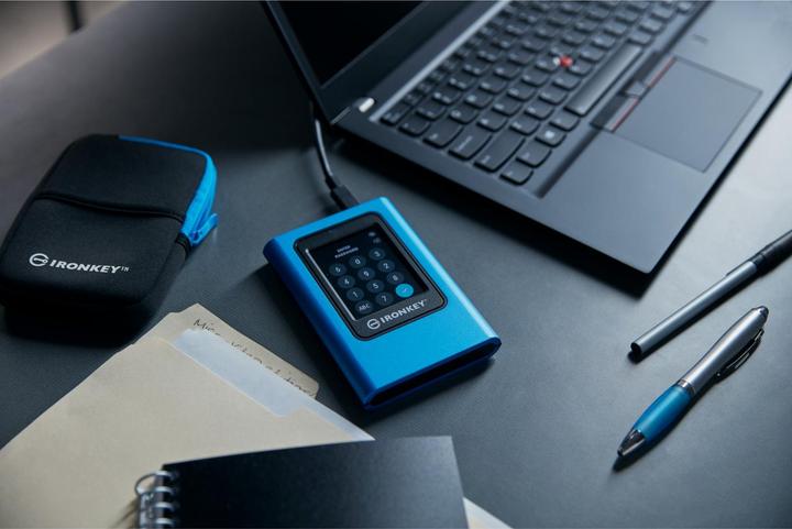 Produktbild Kingston IronKey Vault Privacy 80 (1920 GB)