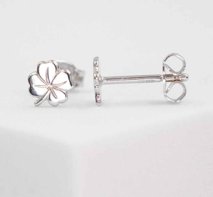 Actual product image Muau Shamrock (750/18K white gold)