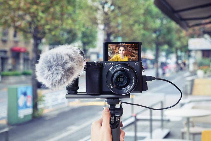 Immagine prodotto Sony Alpha 6400 (24.20 Mpx, APS-C / DX)