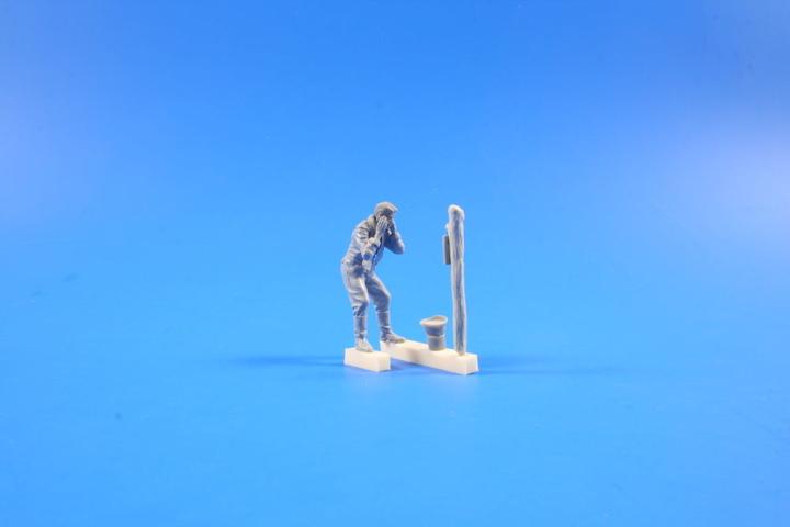 Actual product image CMK Wehrmacht Soldier Shaving (1 Fig.)