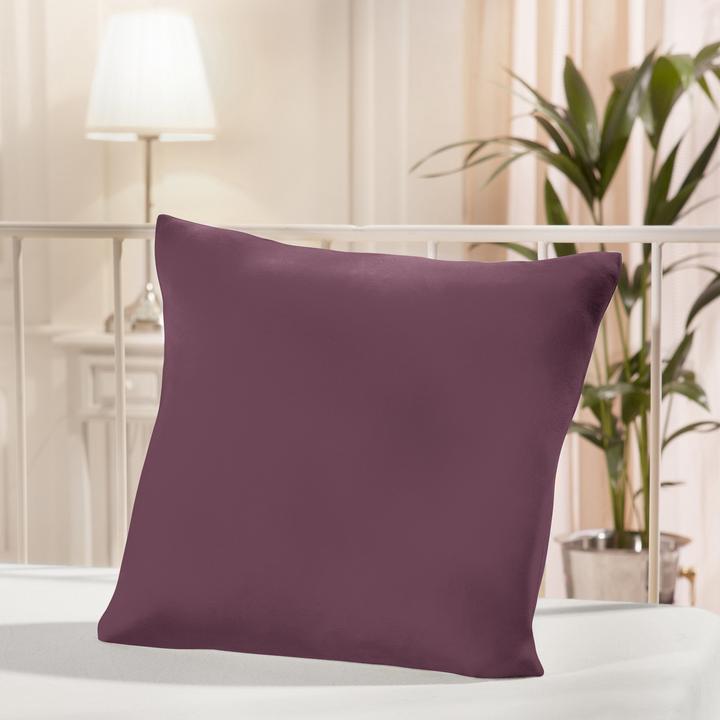 Aubergine
