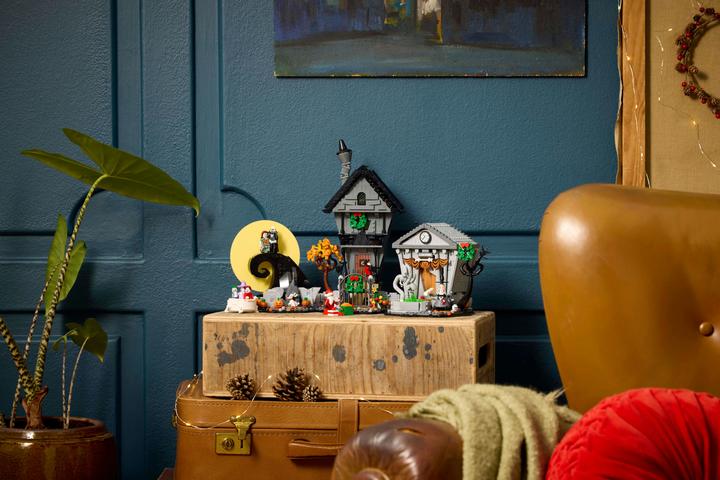 Immagine prodotto LEGO Nightmare Before Christmas (21351, LEGO Ideas, Set LEGO rari)