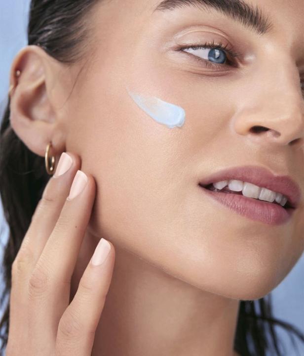 Immagine prodotto NIVEA Hydra Skin Effect Wake Up Gel Trattamento Giorno (50 ml, Crema da giorno)