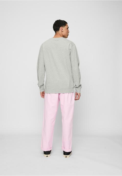 Actual product image Mister Tee Trust 2.0 Crewneck - 88239 (XL)