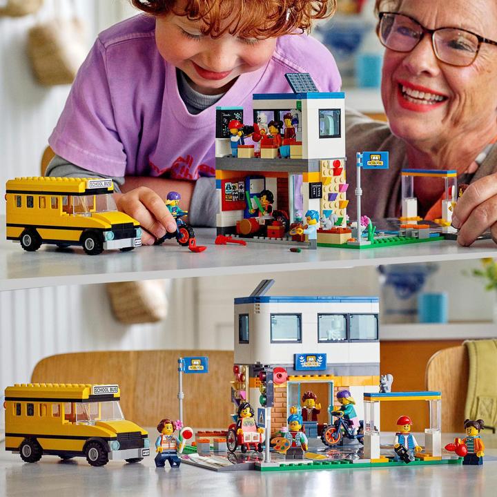 Actual product image LEGO School with school bus (60329, LEGO City)