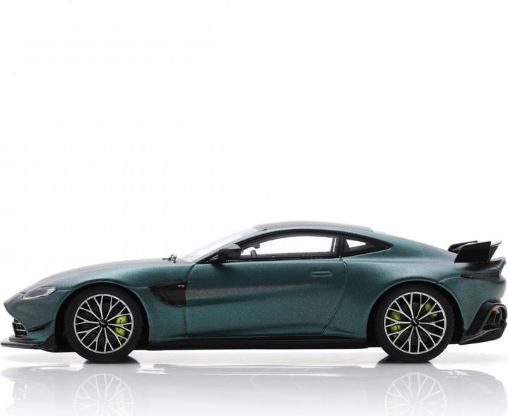 Produktbild Schuco Aston Martin Vantage F1 grün 1:43