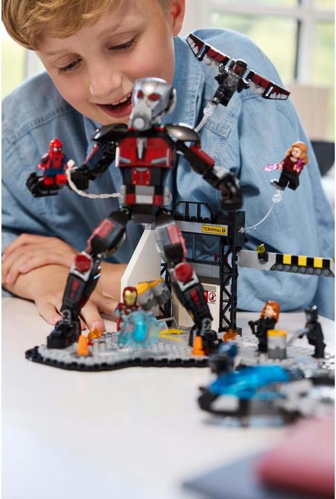 Image du produit LEGO Captain America: Civil War Actionduell (76314, LEGO Marvel)