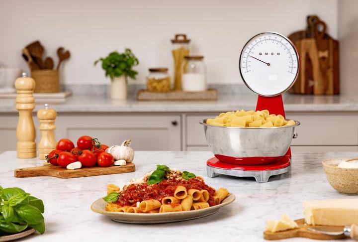 Actual product image Smeg KSF01RDWW Kitchen scales, red
