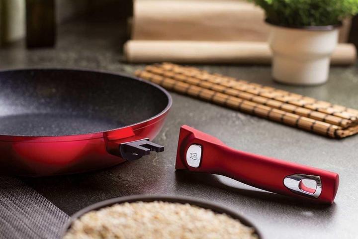 Actual product image BerlingerHaus GRANITE FRY 28cm BERLINGER HOUSE BURGUNDY BH-1946 (28 cm, Aluminium)
