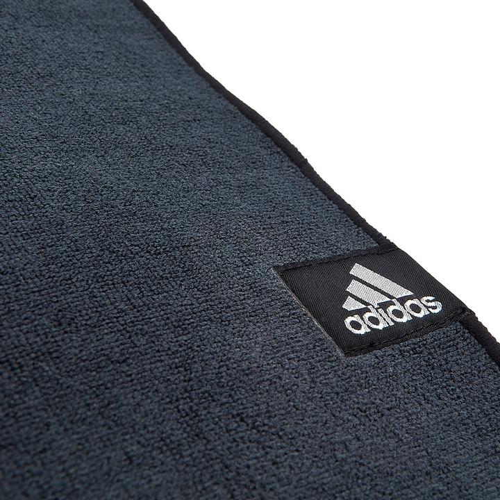 Produktbild adidas Hot (2 mm)