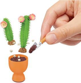 Actual product image MGA Miniverse Make It Mini Lifestyle in PDQ Series 1A