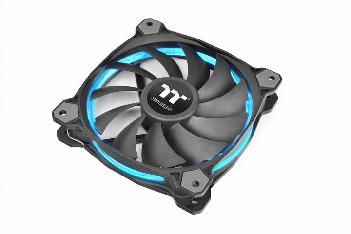 Actual product image Thermaltake Riing 14 RGB LED Fan TT Premium Edition - Set of 3 (140 mm, 3 x)