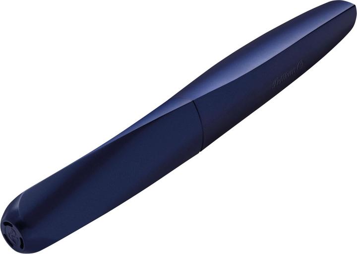 Actual product image Pelikan Twist Night Breeze M fountain pen for right & left hands (Night blue, 1 x)